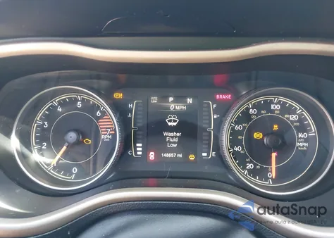 2017 Jeep Cherokee Latitude Fwd from USA, damaged, VIN 1C4PJLCB3HW669544